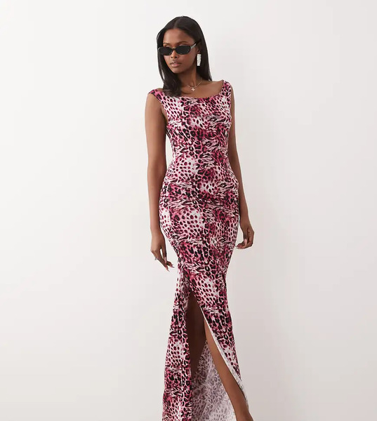  Juicy Couture Juicy Couture - Colección Exclusiva - Vestido Largo Rosa Con Estampado De Leopardo, Abertura Lateral Y Logo De Strass 