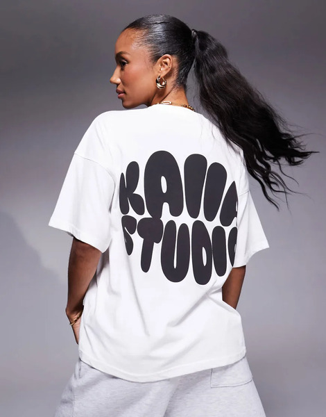  Kaiia Camiseta Color Crema Extragrande Con Estampado Negro De Logo Efecto Burbuja En La Espalda De Tejido Rico En Algodón Studio De Kaiia-blanco 