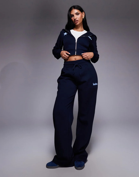  Kaiia Joggers Azul Marino De Pernera Ancha Con Cinturilla Acanalada Y Logo Y Estrella De Tejido Rico En Algodón De Kaiia (parte De Un Conjunto) 