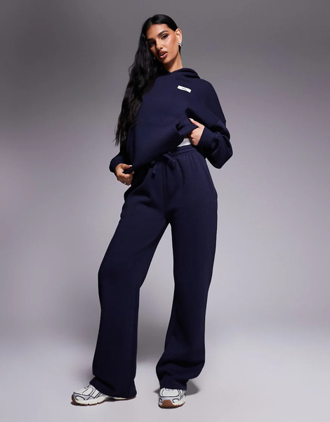  Kaiia Joggers Azul Marino De Pernera Ancha Con Cinturilla Del Logo En Contraste De Tejido Rico En Algodón De Kaiia (parte De Un Conjunto) 