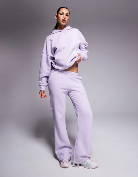 Kaiia Joggers Lilas Y Rosas Con Detalle De Bolsillo Y Logo Bordado Estilo Remolino De Mezcla De Algodón Studio De Kaiia (parte De Un Conjunto)-morado 