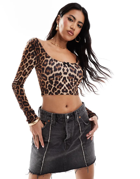  Kaiia Top Ceñido Con Estampado De Leopardo, Cuello Ancho, Diseño De Doble Capa, Espalda Baja Y Detalle De Lazo Exclusivo De Leopardo-multicolor 
