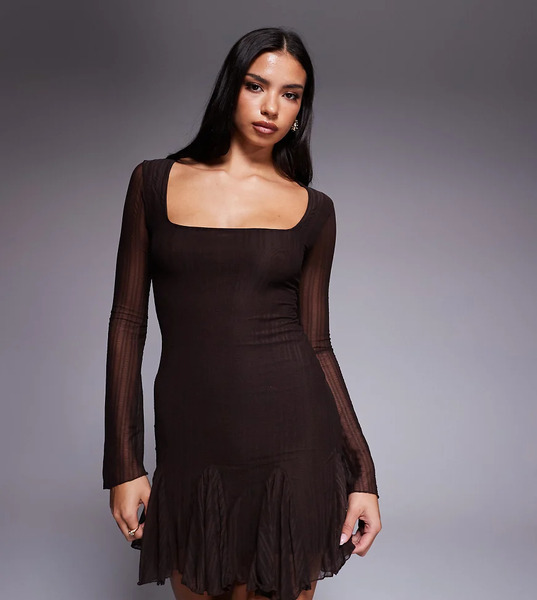  Kaiia Vestido Corto Marrón Chocolate Ceñido De Manga Larga Con Bajo Escalonado De Malla Texturizada Exclusivo De Kaiia-brown 