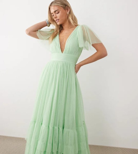  Lace & Beads Petite Lace & Beads Petite - Madison - Vestido De Dama De Honor Largo Verde Salvia Claro Escalonado Y Amplio Con Mangas Acampanadas 