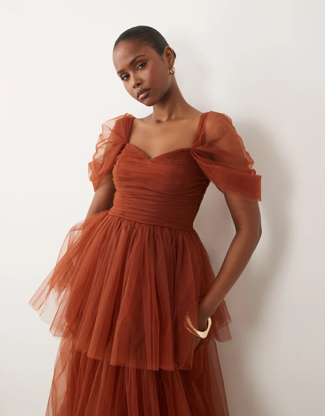  Lace & Beads Lace & Beads - Vestido Largo Color óxido Escalonado Con Escote Corazón, Mangas Abullonadas Y Volantes De Tul-naranja 