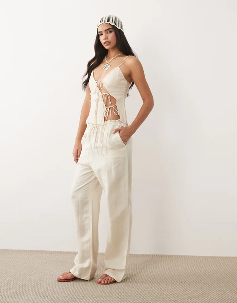  Lioness Lioness - La Palma - Pantalones Blanco Marfil De Pernera Ancha Con Lazada En La Cintura De Tejido Rico En Lino (parte De Un Conjunto) 