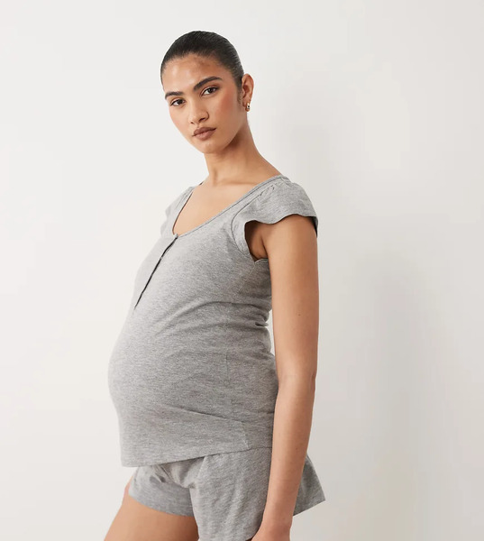  Mama.licious Pijama Gris Claro Jaspeado De Pantalones Cortos Y Top Con Diseño Funcional Para Lactancia De Mamalicious Maternity 
