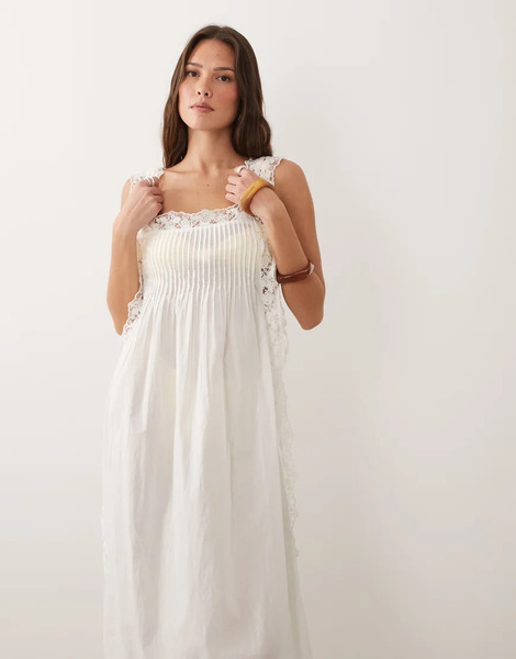  Miss Selfridge Prenda De Playa Larga Blanca Con Escote Cuadrado Y Lazada Lateral Con Ribete De Encaje De Miss Selfridge-blanco 