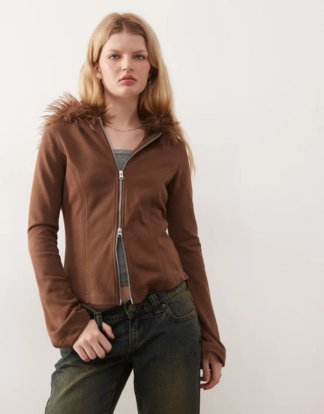  Monki Chaqueta Marrón Chocolate Con Cremallera Doble Y Capucha Con Ribete De Piel Sintética De Monki-brown 