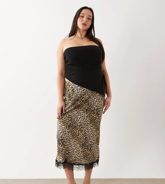  New Look Plus Falda Midi Marrón De Corte Al Bies Con Estampado De Leopardo Y Ribete De Encaje De Satén De New Look Curve 