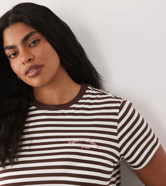  New Look Plus New Look Curve - Camiseta Marrón A Rayas Con Texto gf 