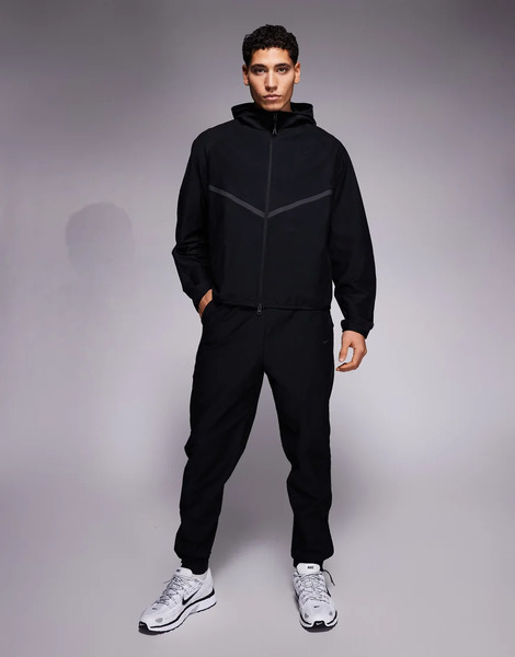  Nike Joggers Negros Tech Shori De Nike 