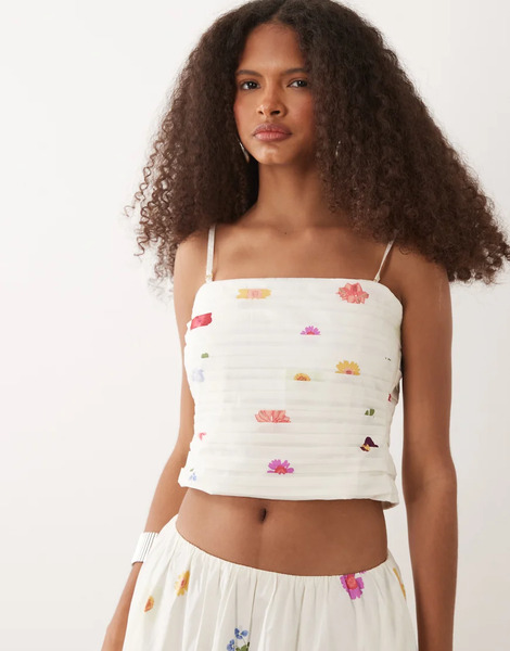  Nobody's Child Nobody's Child - Felicity - Top Blanco De Tirantes Desmontables Con Estampado Floral De Algodón (parte De Un Conjunto) 