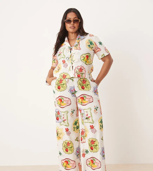  Nobody's Child Plus Pantalones De Pernera Recta Con Estampado De Postales De Frutas Shona De Nobody's Child Plus (parte De Un Conjunto)-multicolor 