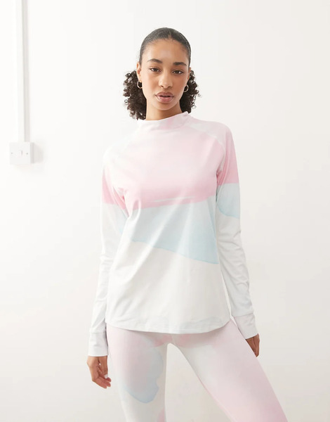  Oosc Top Interior Multicolor Para Mujer Con Estampado Efecto Acuarela De Oosc 