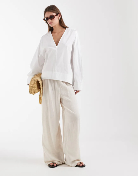   Other Stories & Other Stories - Blusa Blanca Con Cuello De Pico Y Diseño Abombado De Popelina De Algodón Puro-blanco 