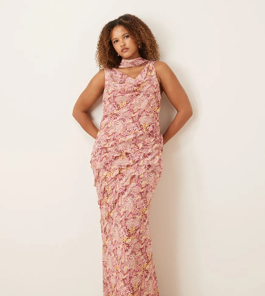  Pretty Lavish Curve Vestido Largo Con Estampado Abstracto De Bayas, Abertura Delantera, Volantes Y Fular De Pretty Lavish Curve-multicolor 