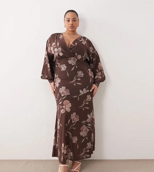  Pretty Lavish Curve Vestido Largo Marrón Chocolate Cruzado En La Parte Delantera Y Trasera Con Mangas Murciélago Y Estampado Floral De Pretty Lavish Curve-brown 