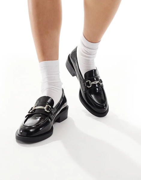  Raid Mocasines Negros Con Detalle De Hebilla Linette De Raid 