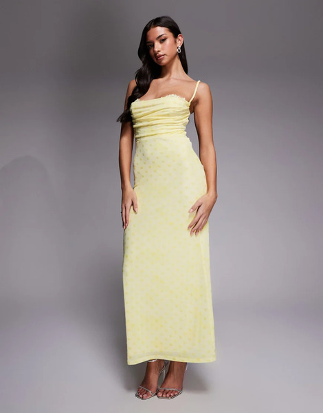  Rare Vestido Midi Amarillo De Tirantes Con Estampado De Lunares, Tiras En La Espalda Y Pecho Fruncido Con Detalle De Encaje De Rare London 