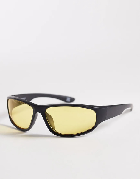  Reclaimed Vintage Reclaimed Vintage - Gafas De Sol Negras Unisex De Estilo Deportivo Envolvente Con Lentes Amarillas-negro 