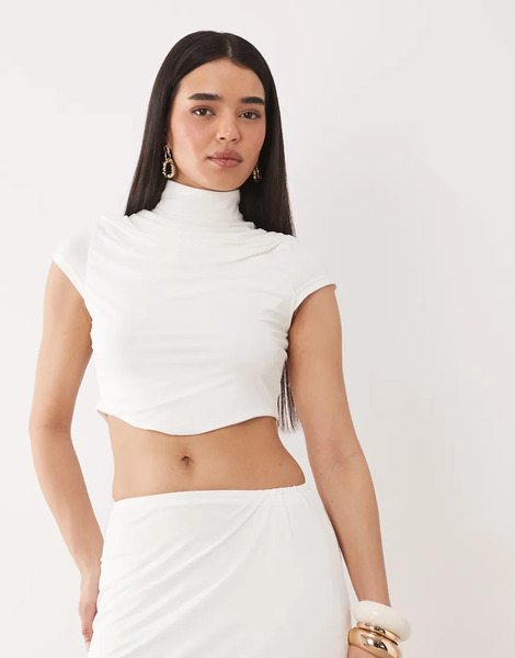  Ruched & Ready Top Blanco Moldeador Con Cuello Alto Y Mangas De Casquillo De Punto Liso De Ruched & Ready (parte De Un Conjunto) 