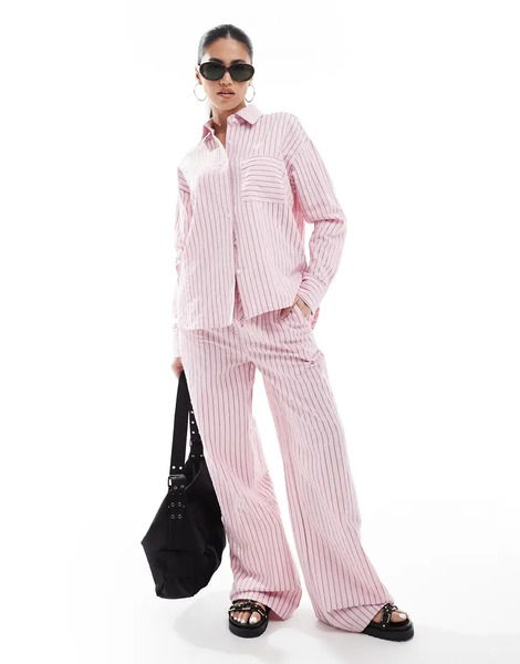  Threadbare Pantalones Rosas A Rayas De Pernera Recta Con Cordón Ajustable De Threadbare (parte De Un Conjunto) 