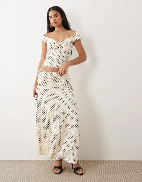  Tiger Mist Falda Larga Blanca Con Estampado De Lunares Y Cintura Baja Fruncida Denali De Tiger Mist (parte De Un Conjunto)-blanco 