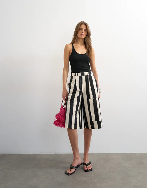  Topshop Topshop - Pantalones Cortos Cargo A Rayas Monocromáticas Estilo Bermudas De Corte Alargado-multicolor 