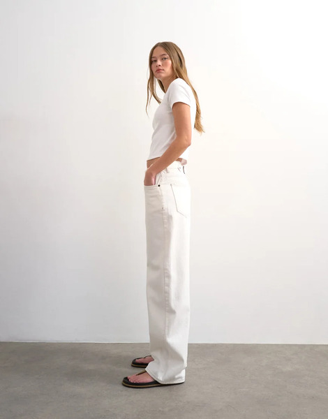  Topshop Vaqueros Beis Café Con Leche De Talle Bajo Y Corte Holgado Con Detalle Regulable Cinch De Topshop-blanco 