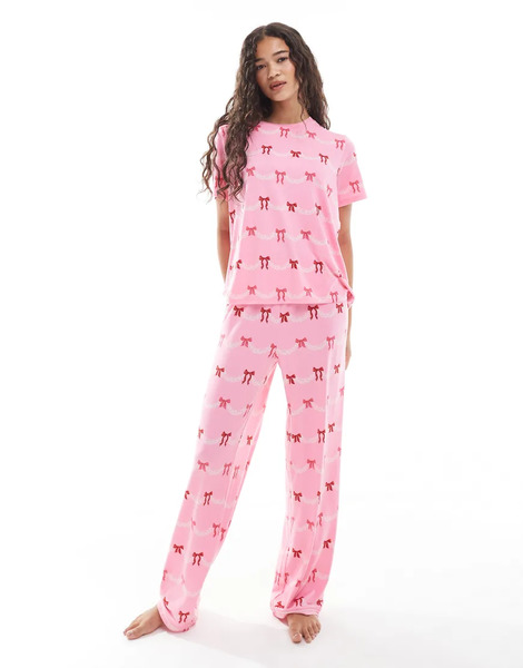  Urban Threads Pijama De Pantalones Y Top De Manga Corta Con Cuello De Solapas Con Estampado De Lazos Festivos De Navidad De Urban Threads-rosa 
