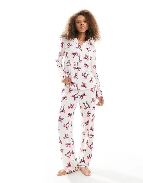  Urban Threads Pijama De Top De Manga Larga Con Cuello De Solapas Y Pantalones Con Estampado De Lazos De Urban Threads-multicolor 