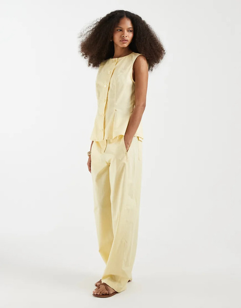  Vero Moda Pantalones De Sastre Amarillo Plátano De Pernera Ancha De Tejido Efecto Lino De Vero Moda (parte De Un Conjunto) 