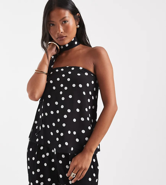  Vero Moda Petite Vero Moda Petite - Top Negro Con Estampado De Lunares Blancos, Escote Palabra De Honor Y Detalle De Fular De Tejido Liso (parte De Un Conjunto) 