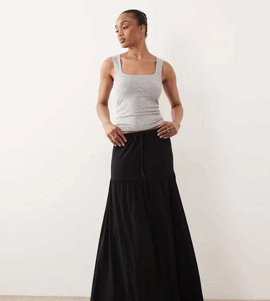  Vero Moda Tall Vero Moda Tall - Falda Larga Negra Escalonada De Estilo Boho Con Lazada En La Cintura De Punto Liso-negro 