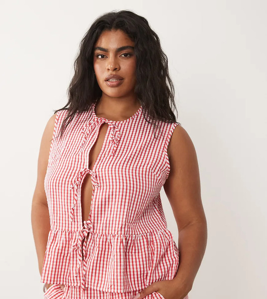  Vila Curve Vila Curve - Top A Cuadros Vichy Rojos Y Blancos Con Lazada Delantera Y Sobrefalda (parte De Un Conjunto) 