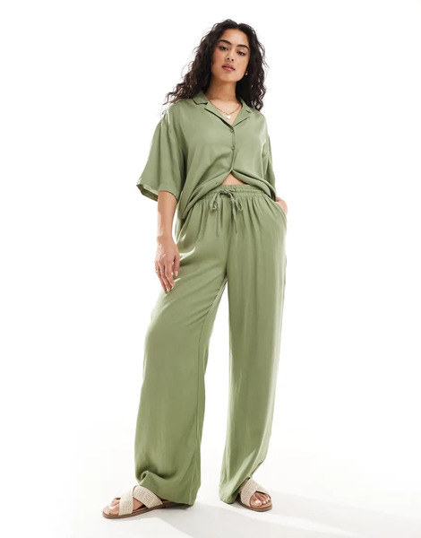  Vila Pantalones Verdes De Pernera Ancha Y Lazada En La Cintura De Tejido Efecto Lino De Vila (parte De Un Conjunto) 