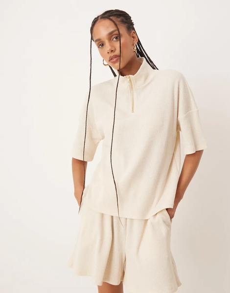  Vila Top Color Crema De Corte Cuadrado Con Cremallera Corta Con Detalle De Perla Sintética De Punto Gofrado De Vila (parte De Un Conjunto)-blanco 