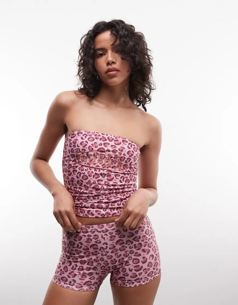  Von Dutch Von Dutch - Pantalones Muy Cortos Rosas De Talle Bajo Con Estampado De Leopardo Y Gráfico En La Parte Trasera (parte De Un Conjunto)-multicolor 