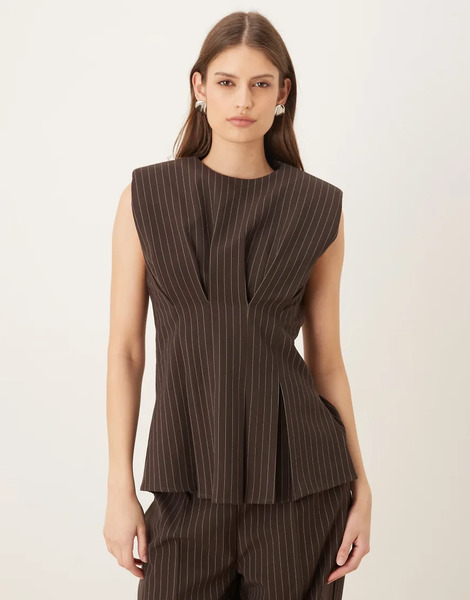  Wanderdoll Camisa De Sastre Marrón Con Raya Diplomática, Cintura Entallada Y Sobrefalda Blythe De Wanderdoll (parte De Un Conjunto)-gris 