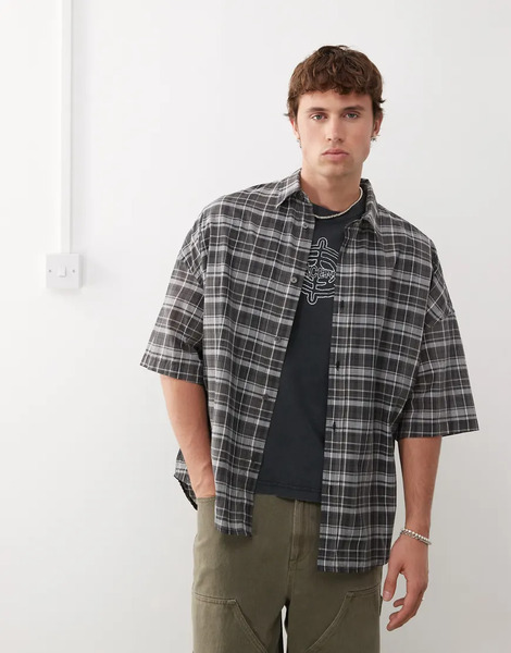  Weekday Camisa Gris A Cuadros Extragrande De Weekday 