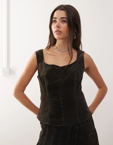 Weekday Top Corsetero Con Lavado Marrón Oscuro Y Corchetes De Terciopelo De Weekday (parte De Un Conjunto)-brown 