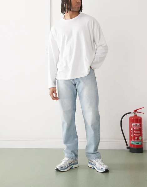  Weekday Vaqueros Azul Claro Holgados De Pernera Recta Space De Weekday 