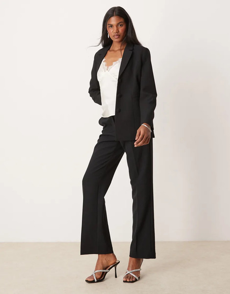  Yas Pantalones Negros De Pernera Recta De Yas (parte De Un Conjunto) 