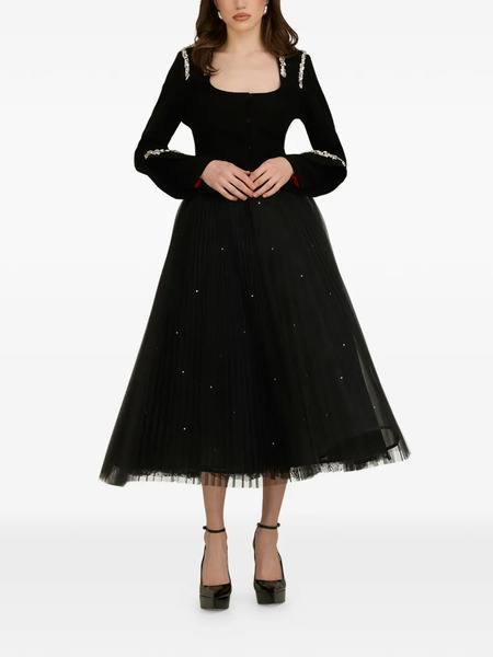  Araftu Traje Con Apliques - Negro 