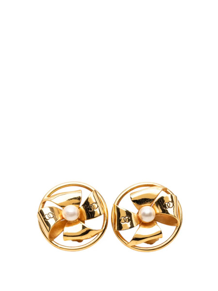  Chanel Pre-owned Pendientes De Clip Redondos Con Logo Cc Bañados En Oro Y Perla Artificial 1990-2010 - Dorado 