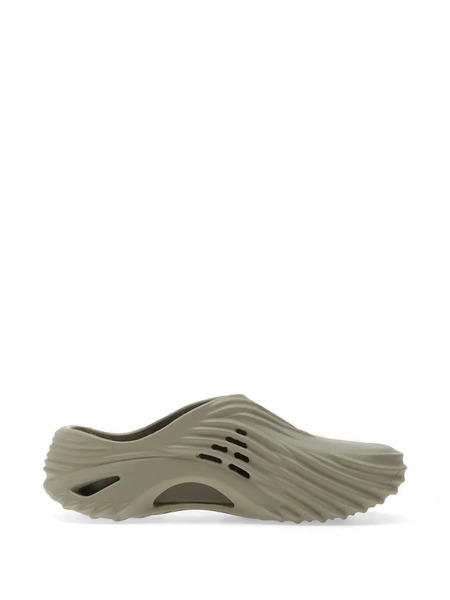  Crocs Zuecos Echo Wave Con Abertura - Verde 