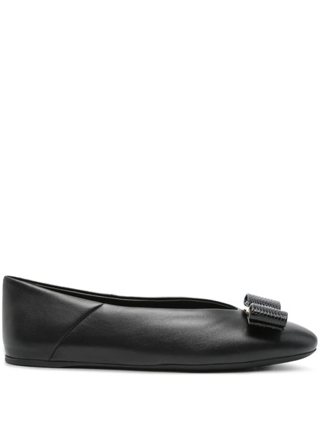  Ferragamo Bailarinas De Piel - Negro 