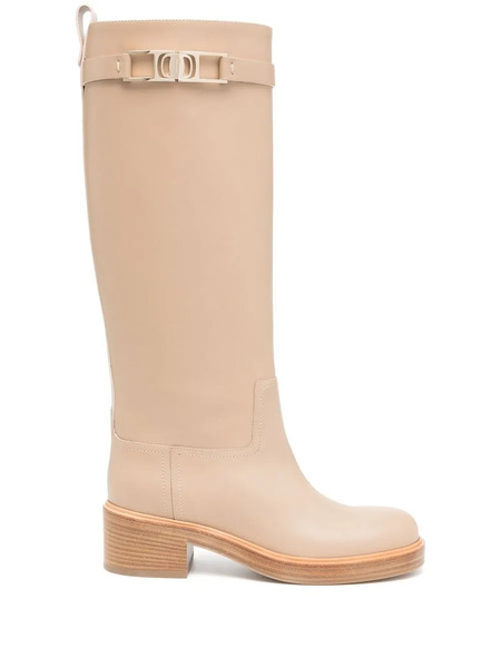  Ferragamo Botas Gancini Cuadradas - Marrón 