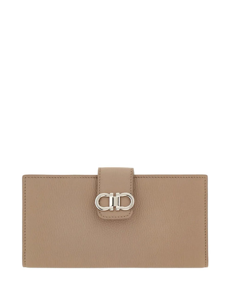  Ferragamo Cartera Continental Double Gancini - Neutro 